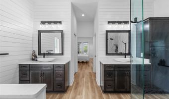 949 ALLEGRO Ln, Apollo Beach, FL 33572