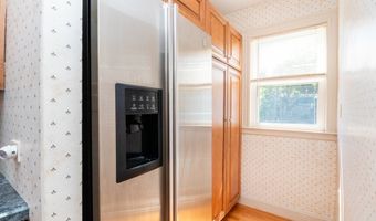 8-10 Kenrick St, Boston, MA 02135