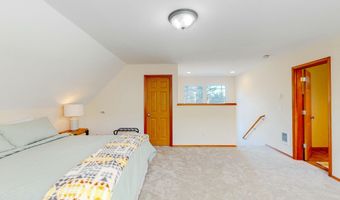 123 S Ocean St, Rockaway Beach, OR 97136