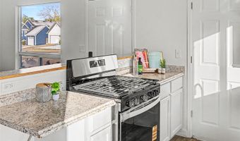 17391 E Layton Dr, Aurora, CO 80015