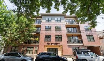 10 Everett 304, Boston, MA 02128