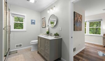 111 E Lincoln Ave, Atlantic Highlands, NJ 07716
