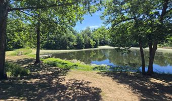 1537 270th St, Argyle, IA 52619