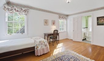 5804 ABERDEEN Rd, Bethesda, MD 20817