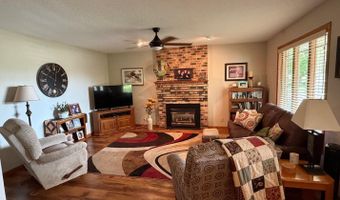 517 N Putnam St, Algona, IA 50511