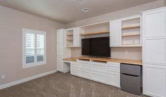 1384 Springfield St, Artesia, NM 88210