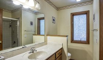4 Monovar Ln, Hot Springs Village, AR 71909