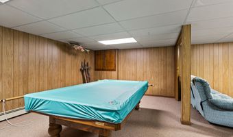 224 Sunderland Dr, Auburn, ME 04210
