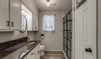 2370 Mary Niblack Rd, Ardmore, OK 73401