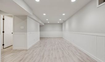 43949 BRUCETON MILLS Cir, Ashburn, VA 20147