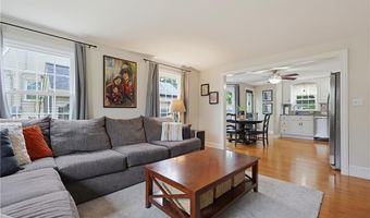 82 Leroy Dr, East Providence, RI 02915