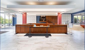 4600 DUKE St 413, Alexandria, VA 22304