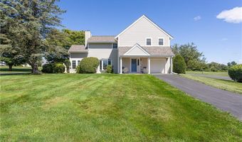 327 Corey Ln, Middletown, RI 02842
