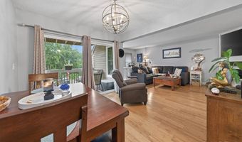 105 Peddlars Dr 105, Branford, CT 06405