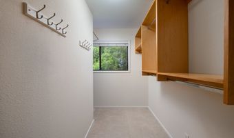 66-1665 WAIAKA St, Kamuela, HI 96743