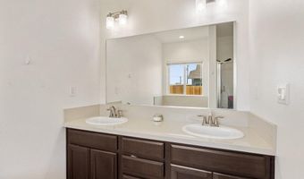 1332 Serenity Cir, Fernley, NV 89408