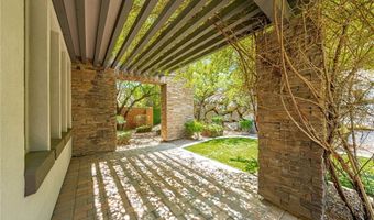 29 Soaring Bird Ct, Las Vegas, NV 89135