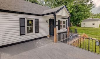 3210 Clifton Ave, Alton, IL 62002