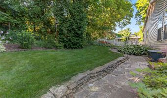 6809 Pilgrim Rd, Madison, WI 53711