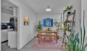4390 LORCOM Ln 805, Arlington, VA 22207