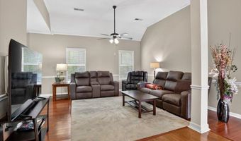 6220 DAYBREAK Dr, Bartlett, TN 38135