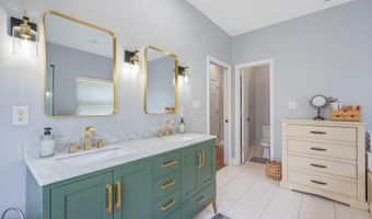 652 Tommy Eiland Rd, Baker, FL 32531