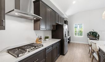5604 WAYFARER Ave, Apollo Beach, FL 33572