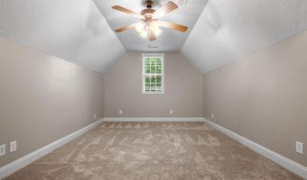 65 LIBERTY Ln, Anniston, AL 36207