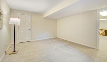 6212 MASSACHUSETTS Ave, Bethesda, MD 20816