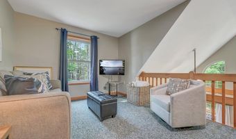238 King Arthur Rd, Blakeslee, PA 18610