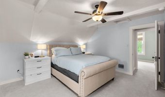617 E 9th St, Auburn, IN 46706