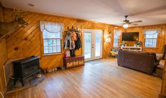 172 Tannery Loop, Amherst, ME 04605