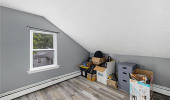 100 Pine Grove St, East Providence, RI 02916