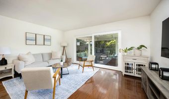 6809 Lipmann St, San Diego, CA 92122