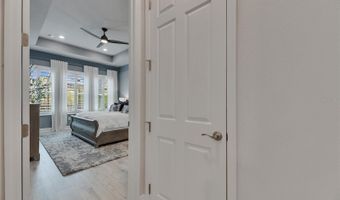 7420 PARADISO Dr, Apollo Beach, FL 33572