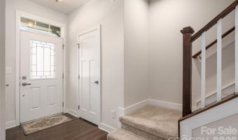 2025 Birchside Dr, Charlotte, NC 28205