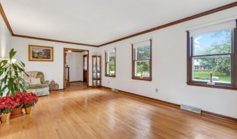 114 W SAVANNAH Dr, Bear, DE 19701