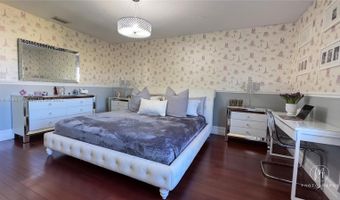 3024 NE 210th St, Aventura, FL 33180