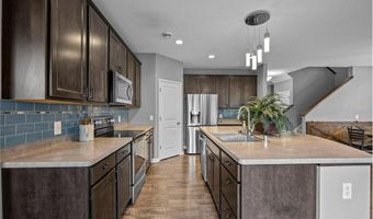 15653 Eddy Creek Way, Apple Valley, MN 55124