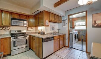 628 E Sand Hollar Rd, Bloomfield, IN 47424