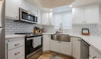 995 Edinburg Cir, Ammon, ID 83406