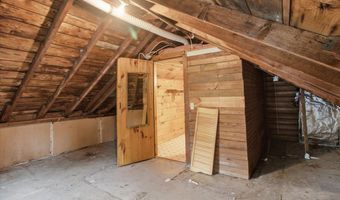 105 Hicks Ave, Bennington, VT 05201