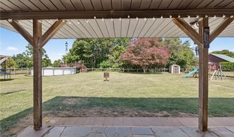 119 N Main St, Alburtis, PA 18011