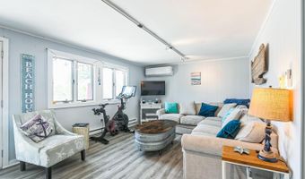 3 W 12 St, Barnegat Light, NJ 08006