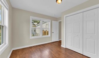 813 NW A St, Bentonville, AR 72712