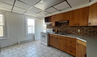 753 Saint John St 2, Allentown, PA 18103