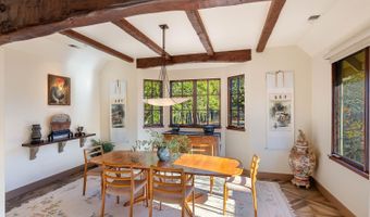 1105 White Oak Dr, Santa Rosa, CA 95409