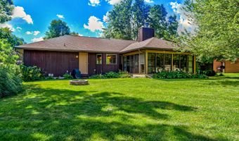 2133 Polk Dr, Ames, IA 50010
