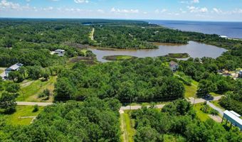5138 Pointset Ave, Bay St. Louis, MS 39520