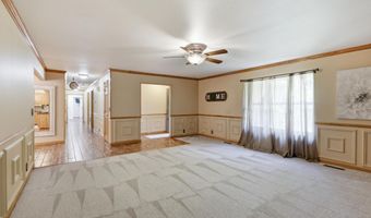 1426 E State Line Rd, Baxter Springs, KS 66713